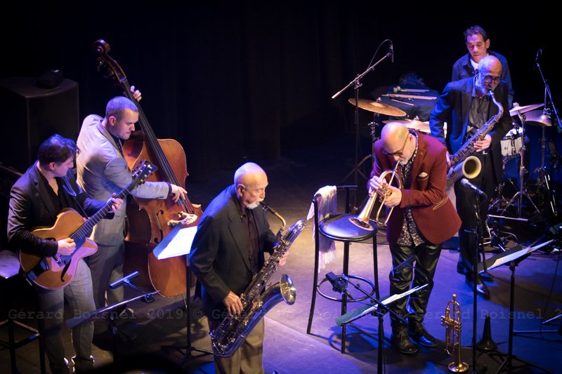 Belmondo family sextet