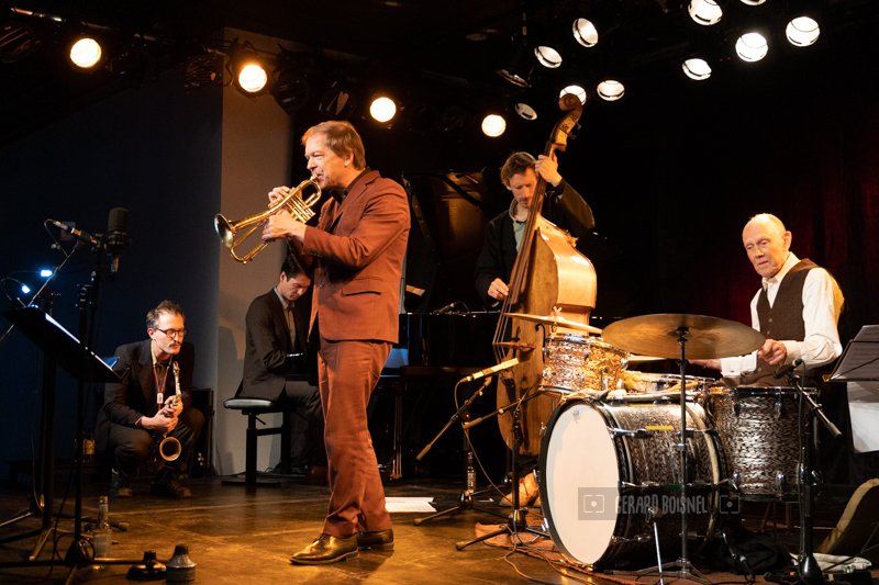 Pierre Borel, Simon Sieger, Axel Dörner, Joel Grip, Sven-Åke Johansson