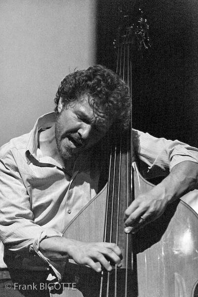 Stephen CRUMP / Vijay IYER trio