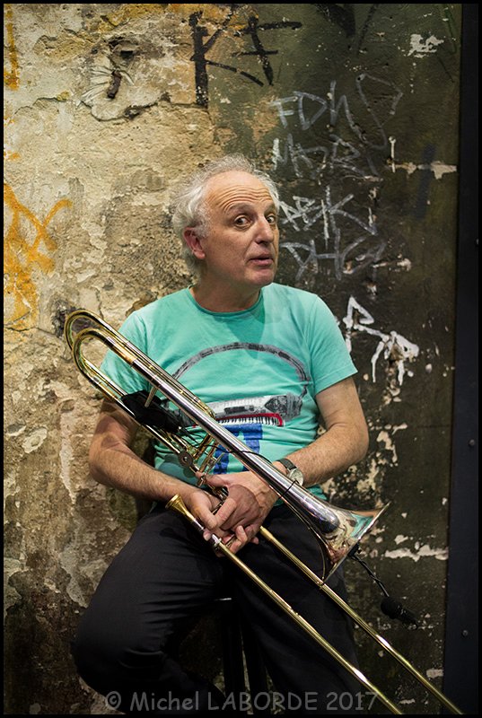 Yves Robert