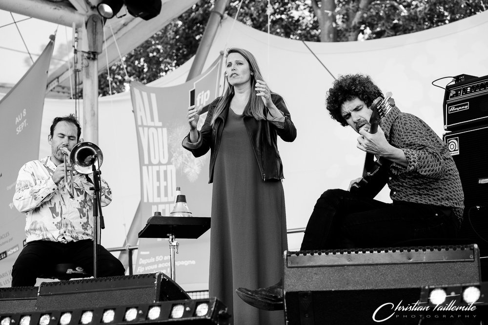 Fidel Fourneyron, Élise Dabrowski, Olivier Lété