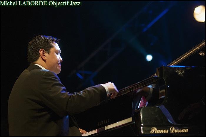 Donald Vega