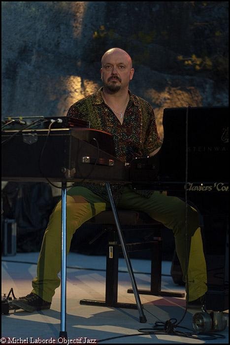 Bojan Z