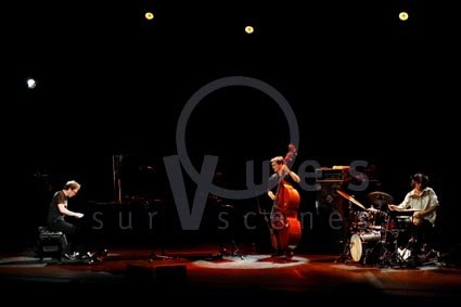 Yaron Herman / Tommy Crane / Stéphane Kerecki