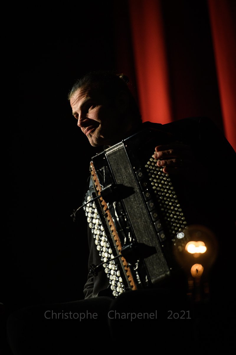 Abrazo : Vincent Peirani