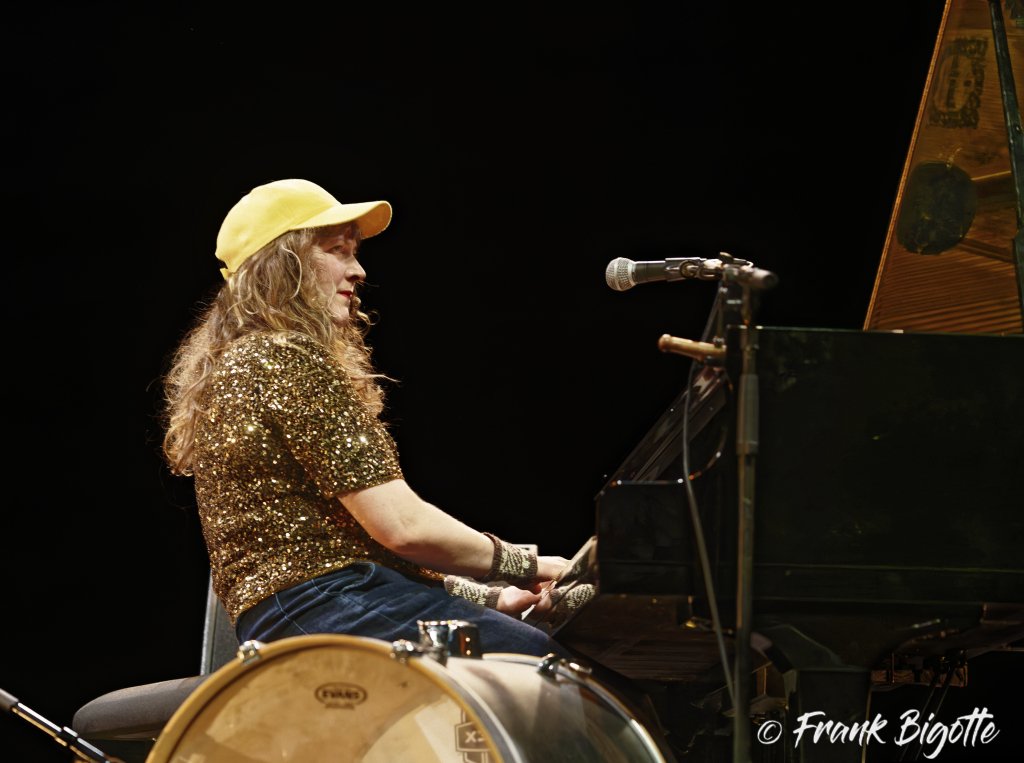 Ève Risser