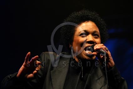 Dee Dee Bridgewater