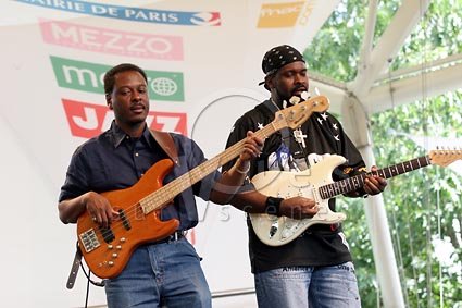 Orlando Wright / Ric Hall