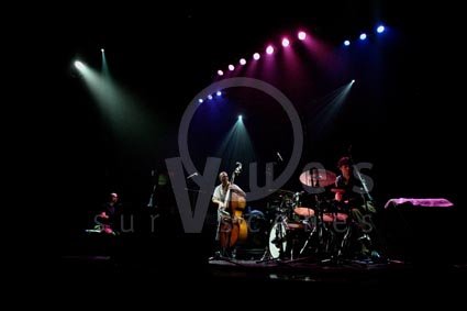 Avishaï Cohen / Sam Barsh / Mark Guiliana