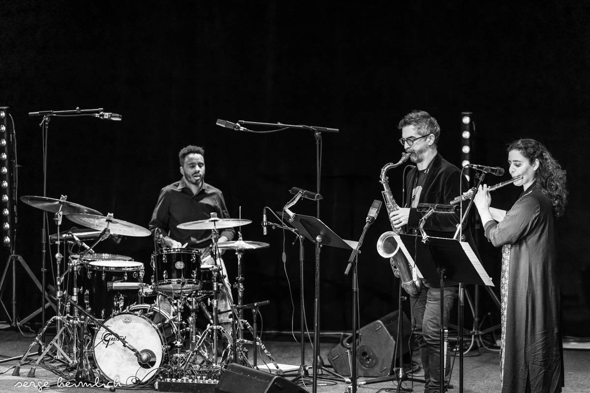 Arnaud Dolmen, Sylvain Rifflet, Naïssam Jalal © Serge Heimlich