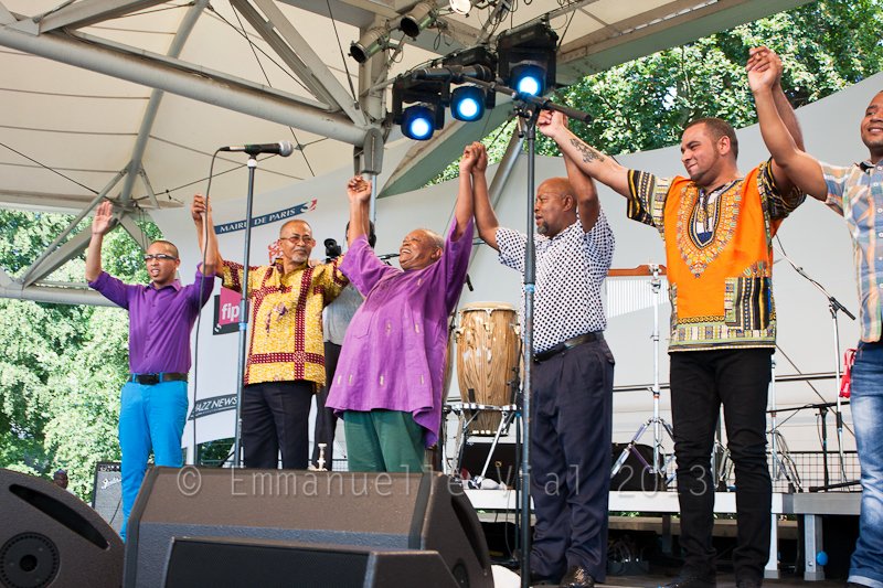 Hugh Masekela « Celebrate Mama Afrika »