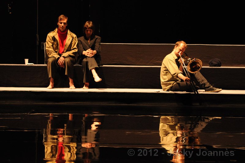 Ensemble ]H[IATUS (Thierry Madiot, danseurs)
