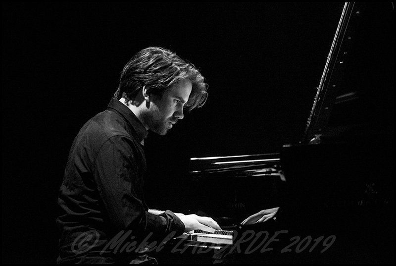 Kit Downes © Michel Laborde