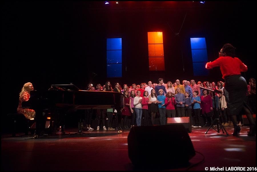La Velle, Chorales amateurs, Monique Thomas