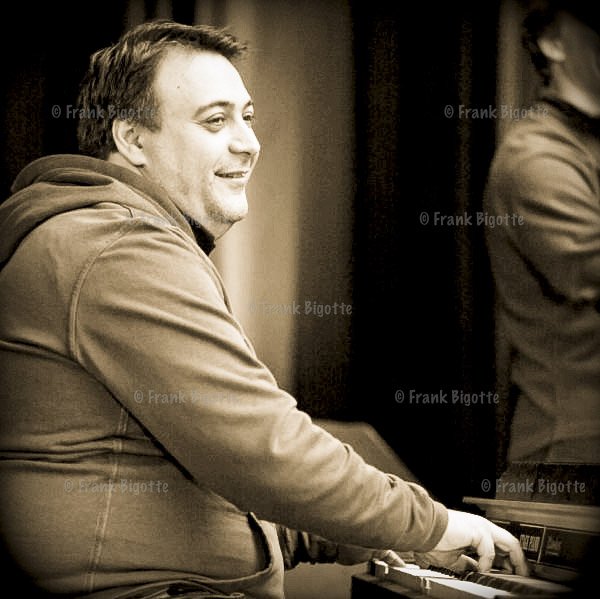 Eric Legnini
