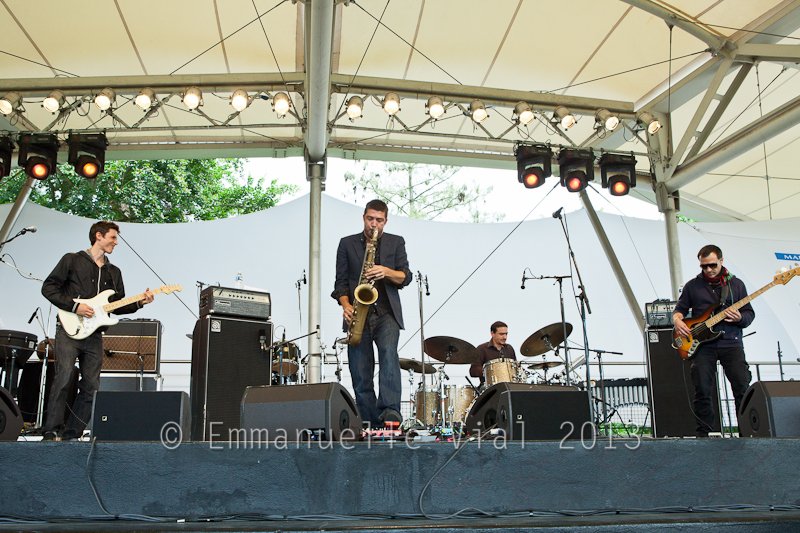 Guillaume Perret & The Electric Epic