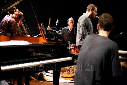 François Moutin / Louis Moutin / Rick Margitza / Pierre de Bethmann