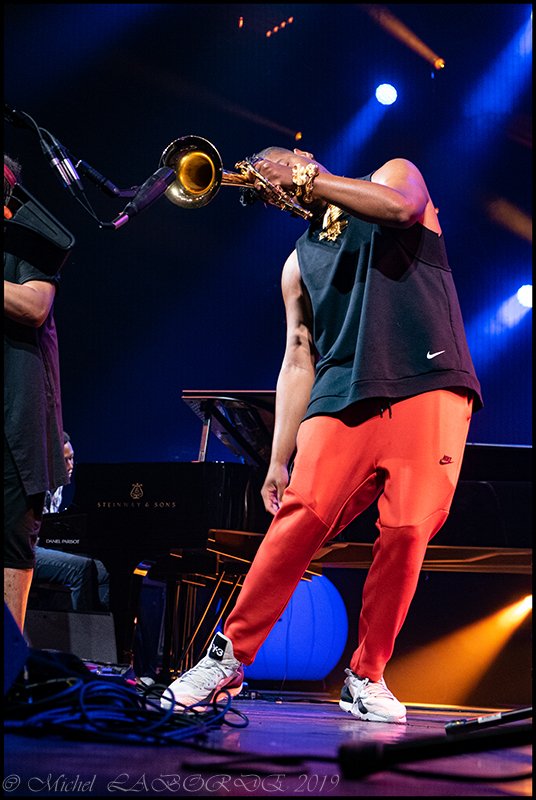 Christian Scott