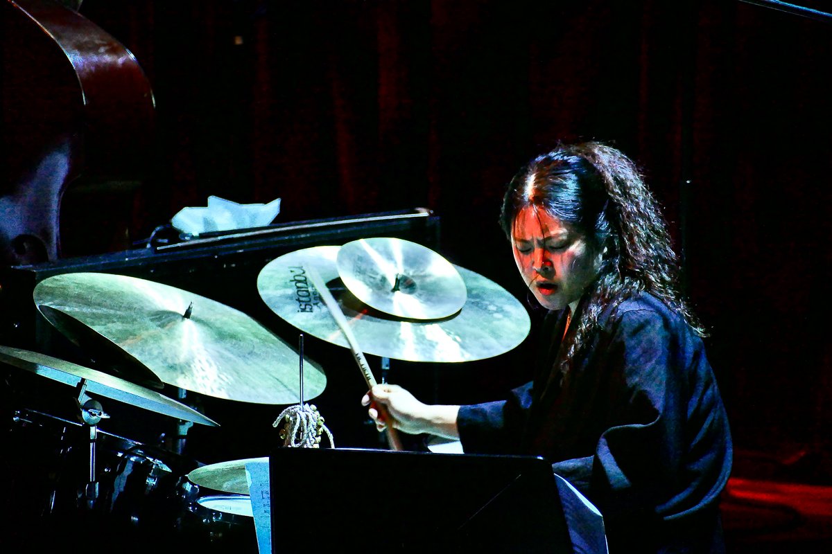 Sun-Mi Hong
