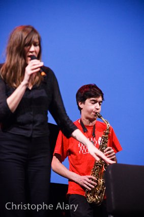Elise Caron, chant - Antonin-Tri Hoang, saxophone