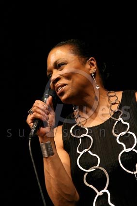 Dee Dee Bridgewater