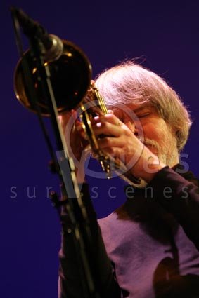 Tom Harrell