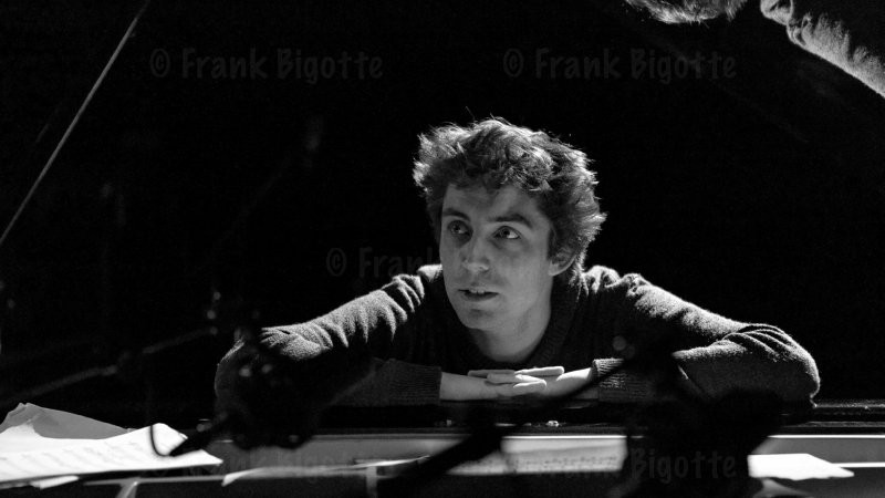 Grégoire Gensse (piano) - orTie