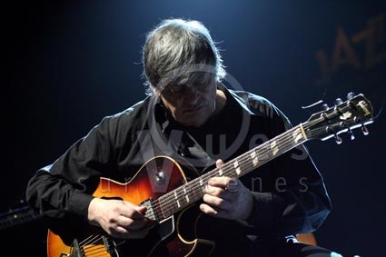 Philip Catherine © P. Audoux / Vues sur Scènes