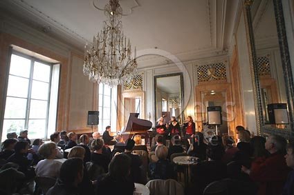 Carole Sergent / Elise Tisserand / Florence Babo / Olivier Léger / José Fallot