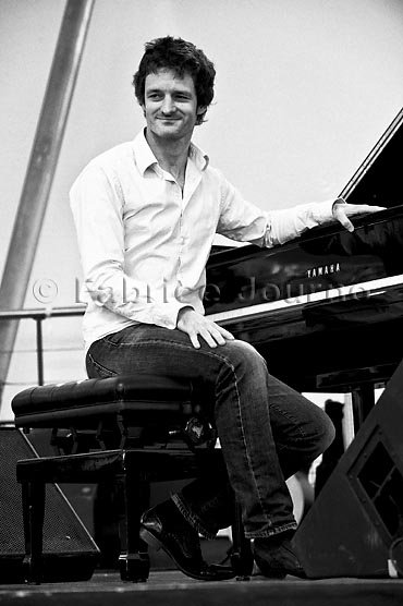 Jean-Philippe Viret Trio - Edouard Ferlet