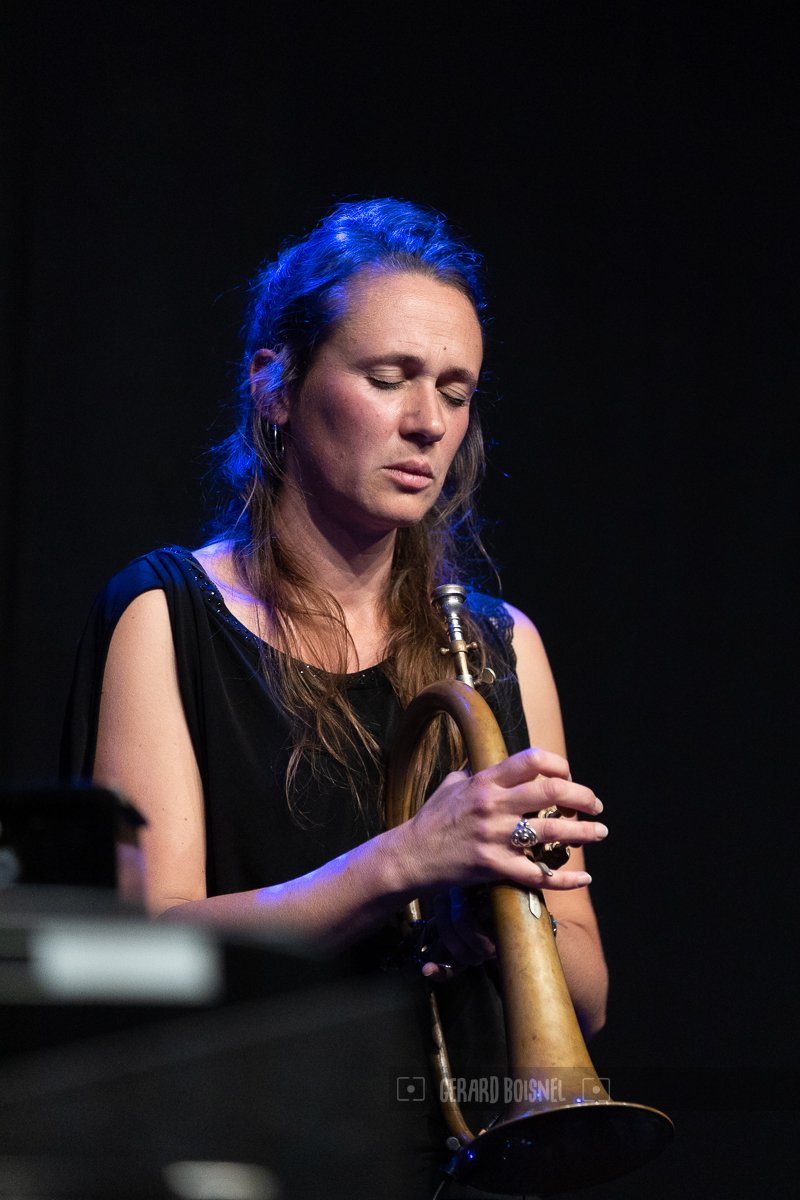 Emmanuelle Legros