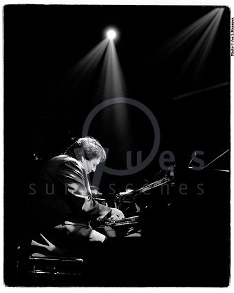 Eric Legnini © Jos Knaepen/Vues sur Scènes