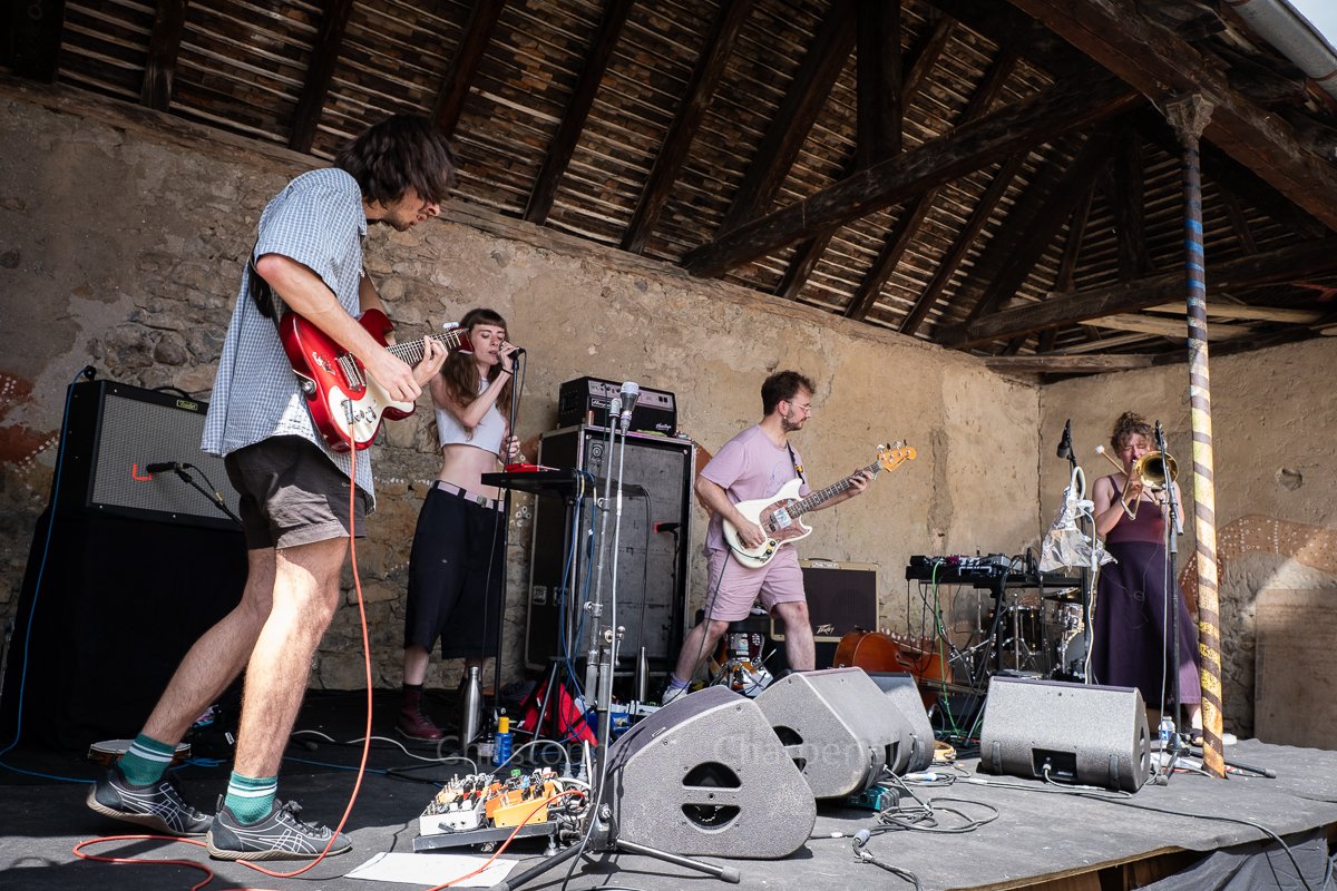 Nit & Dogs - Raphaël Gauthier, Lou Ferrand, Paolo Rezze, Rose Dehors