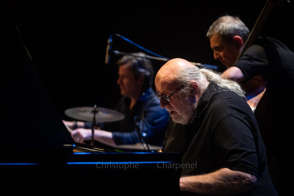 Eric Echampard, Andy Emler, Claude Tchamitchian © Christophe Charpenel