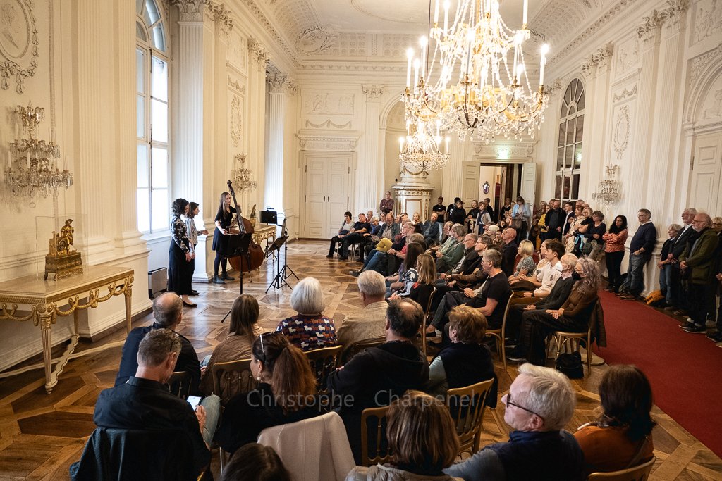 Katerina Kravchenko, Patricija Skof, Klára Pudláková dans les salons du (…)