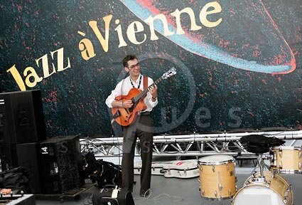 Julian Lage