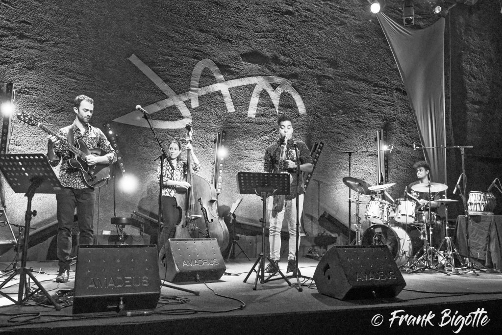 Matia Levréro 4tet