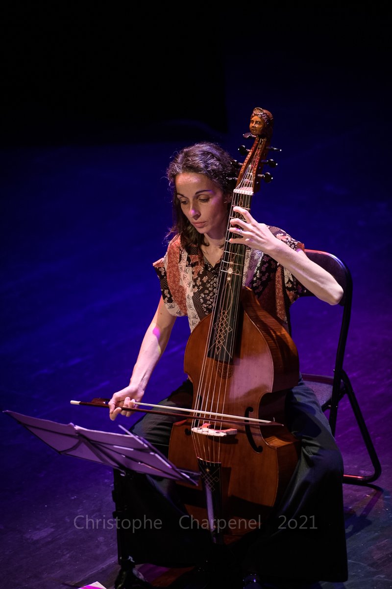 Marion Martineau