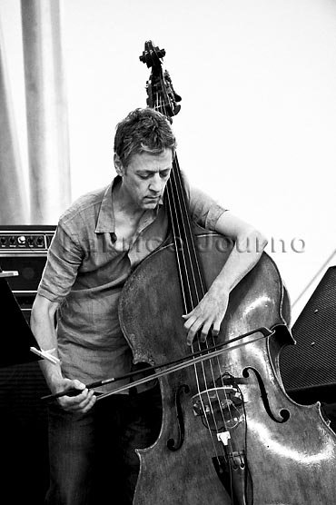 Jean-Philippe Viret Trio - Jean-Philippe Viret