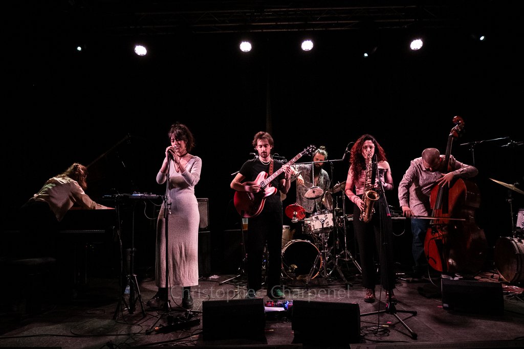 Lidia Facerias (p), Alessandra Diadoti (v), Edorado Cian (g), Diogo (…)